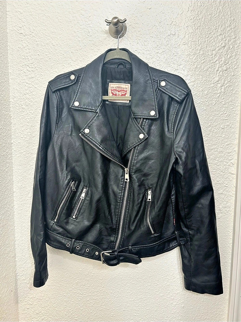 Levi's Women's Classic Faux Leather Asymmetrical Moto Jacket Black XL